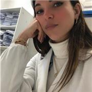 Sono Biologa, lavoro in laboratorio e insegno biologia ai ragazzi delle medie e aiuto universitari per ripetizioni